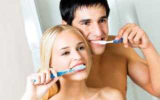 Когда правильно чистить зубы утром и вечером: до еды или после завтрака и ужина?