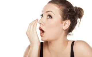 Почему изо рта плохо пахнет: причины неприятного запаха у взрослых, лечение возможных заболеваний и профилактика